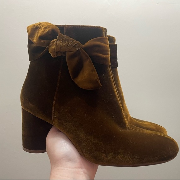 Madewell The Esme Bow Boot in Velvet Burnished Cedar Brown in color Size 8 - Picture 2 of 10